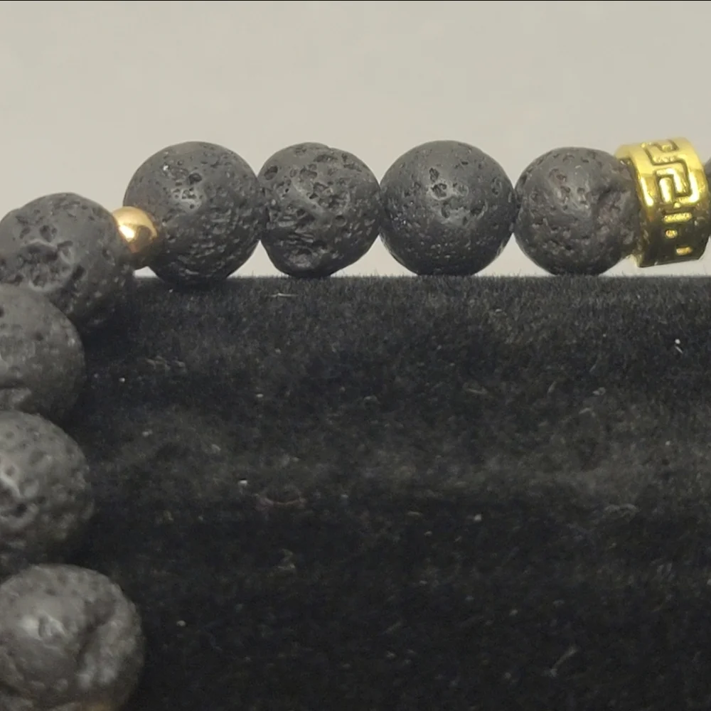 Handcrafted Gold, Black Lava and Red Carnelian Bead Stretch Bracelet - Picture 4 of 8